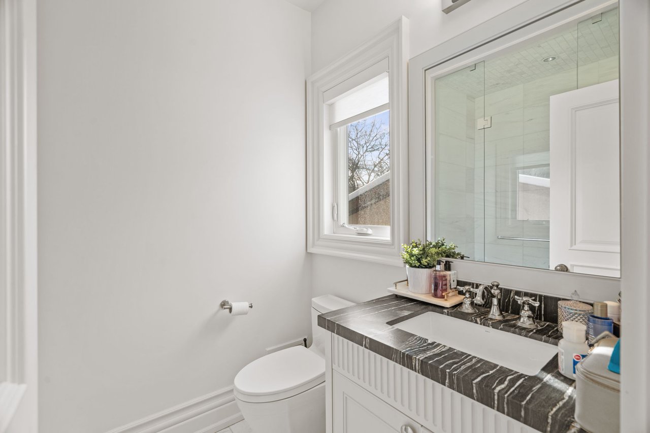 A Rare Ravine Estate