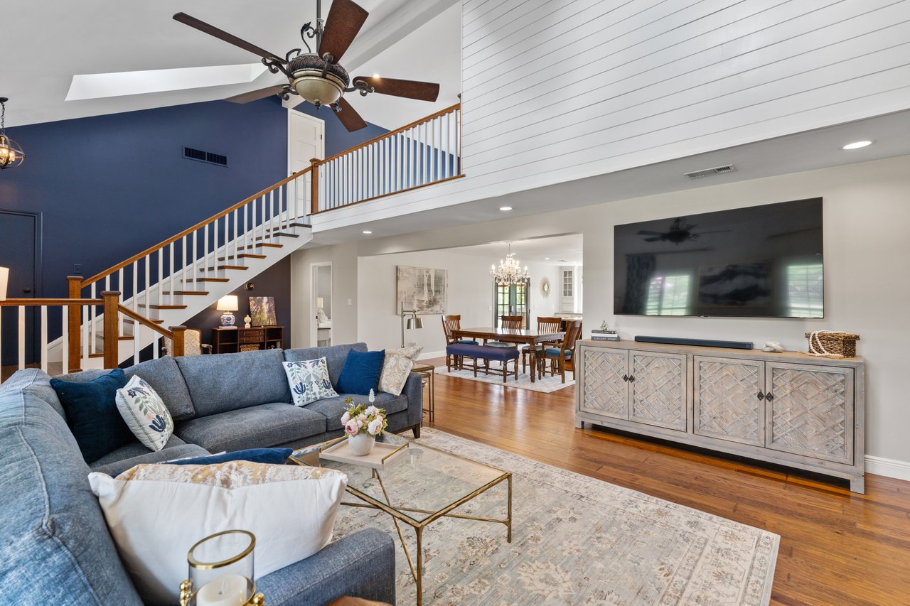 14909-B Fitzhugh Road