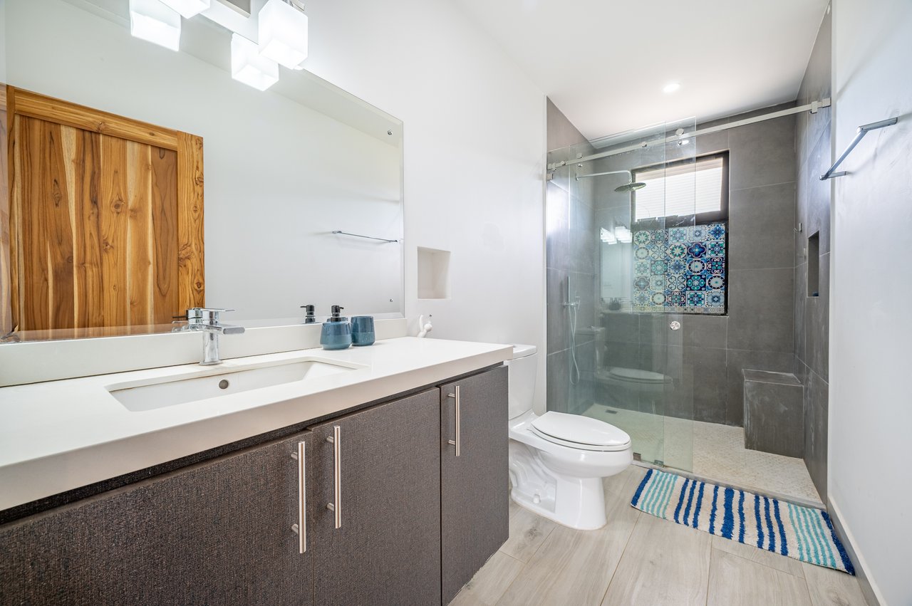 Casa Off shore | Spacious 6BR Home Steps from Tamarindo Beach & Town