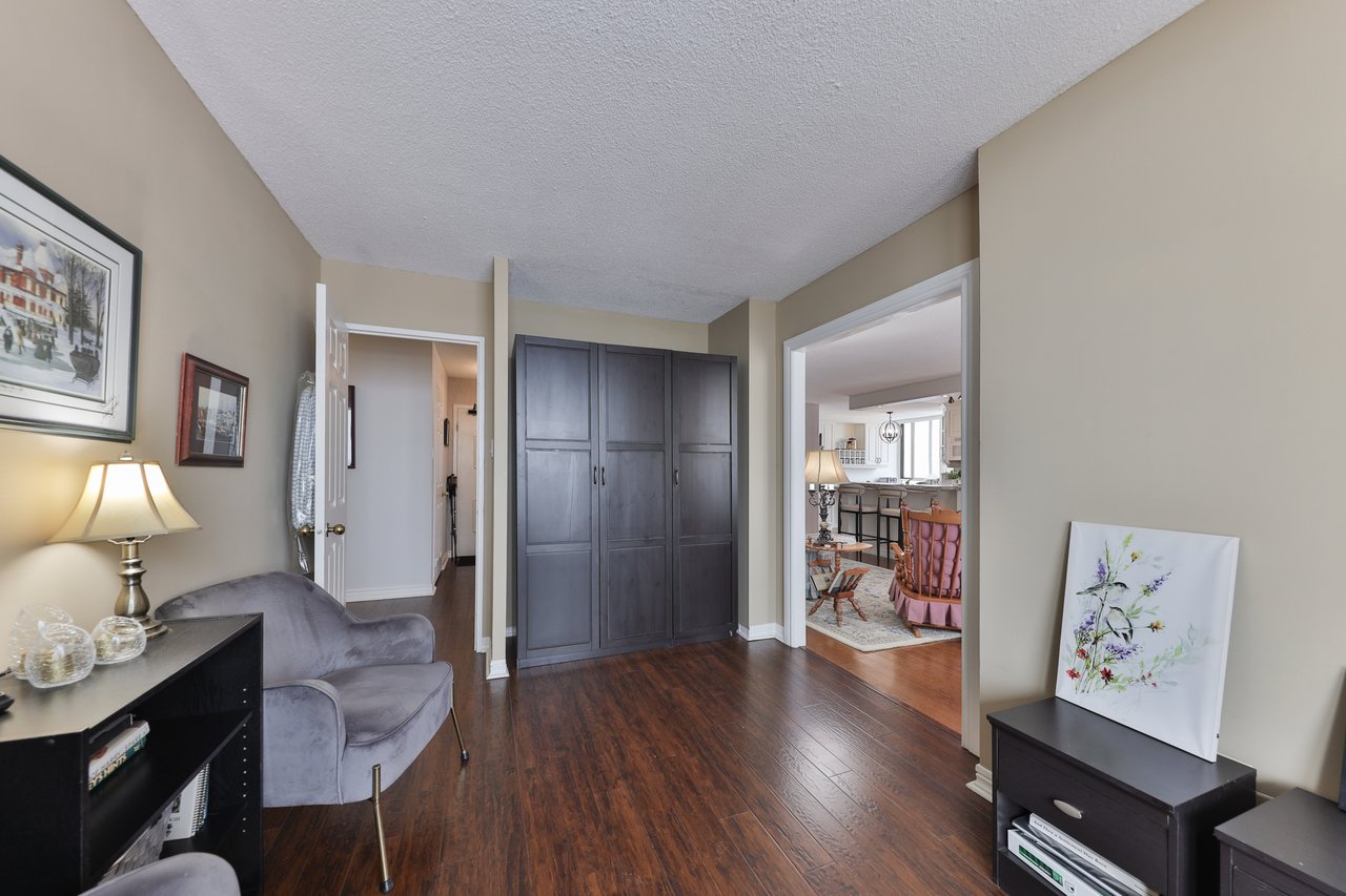 20 Cherrytree Drive #1104