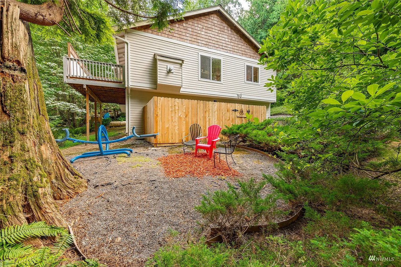 3 VALLEY CREST Way