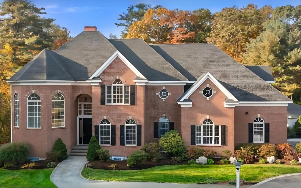 The Effect of Westwood, Massachusetts Interest Rates on the Real Estate Market in 2025