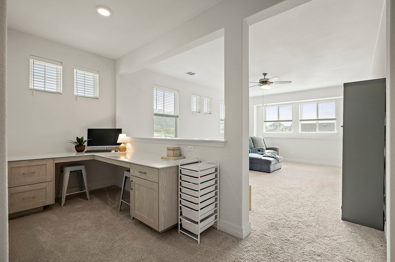 Contemporary Sweetwater Stunner