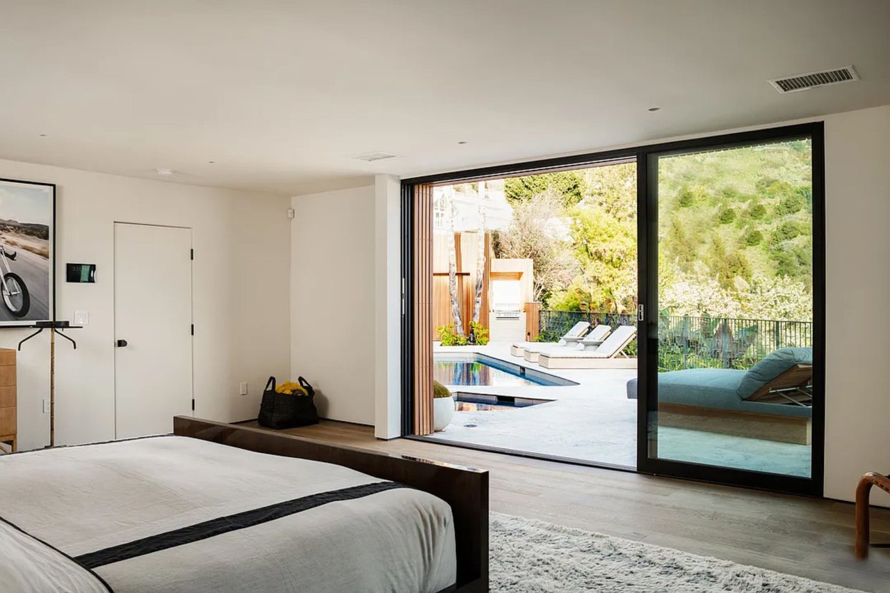 1883 Rising Glen Rd, Sunset Strip