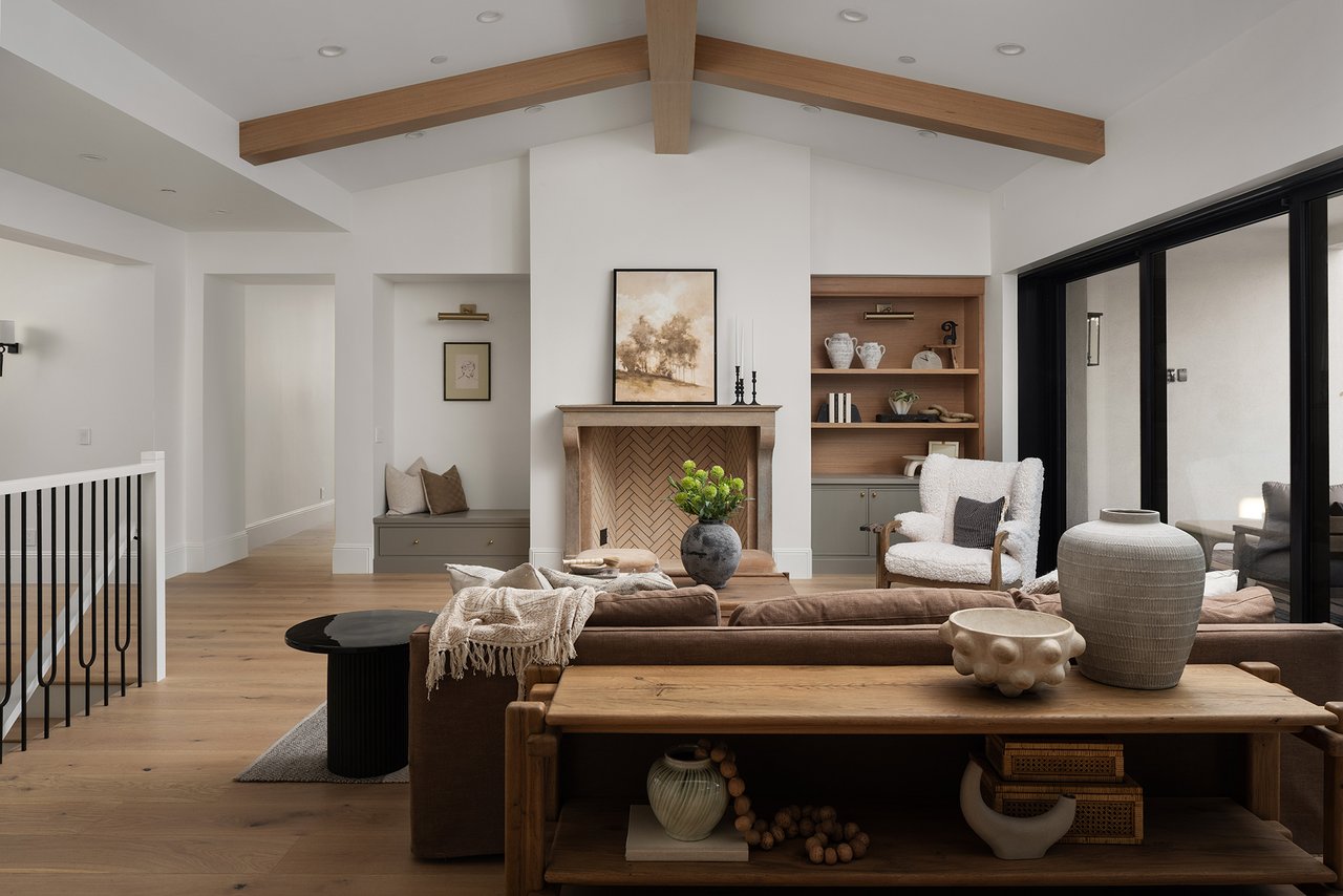 6312 E CALLE DEL PAISANO