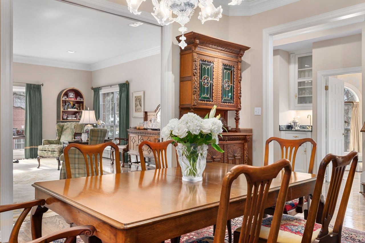 2716 Hillview Green Lane