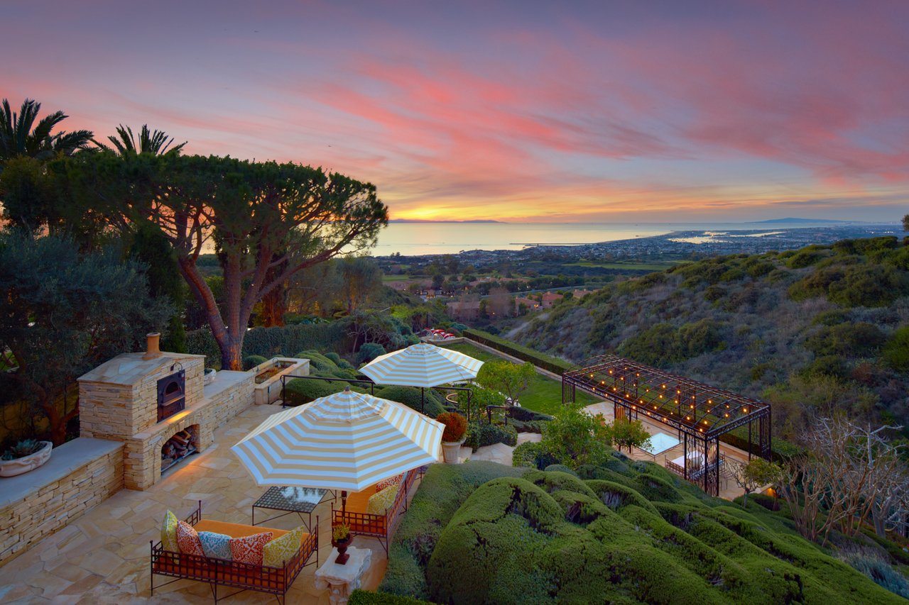 Upgrade Your Outdoor Living Space Before Spring Arrives