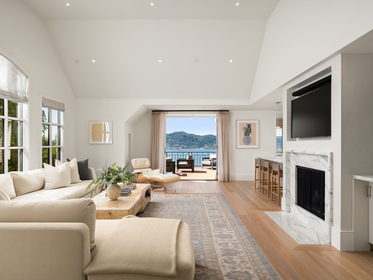 The Extraordinary Round Hill Estate