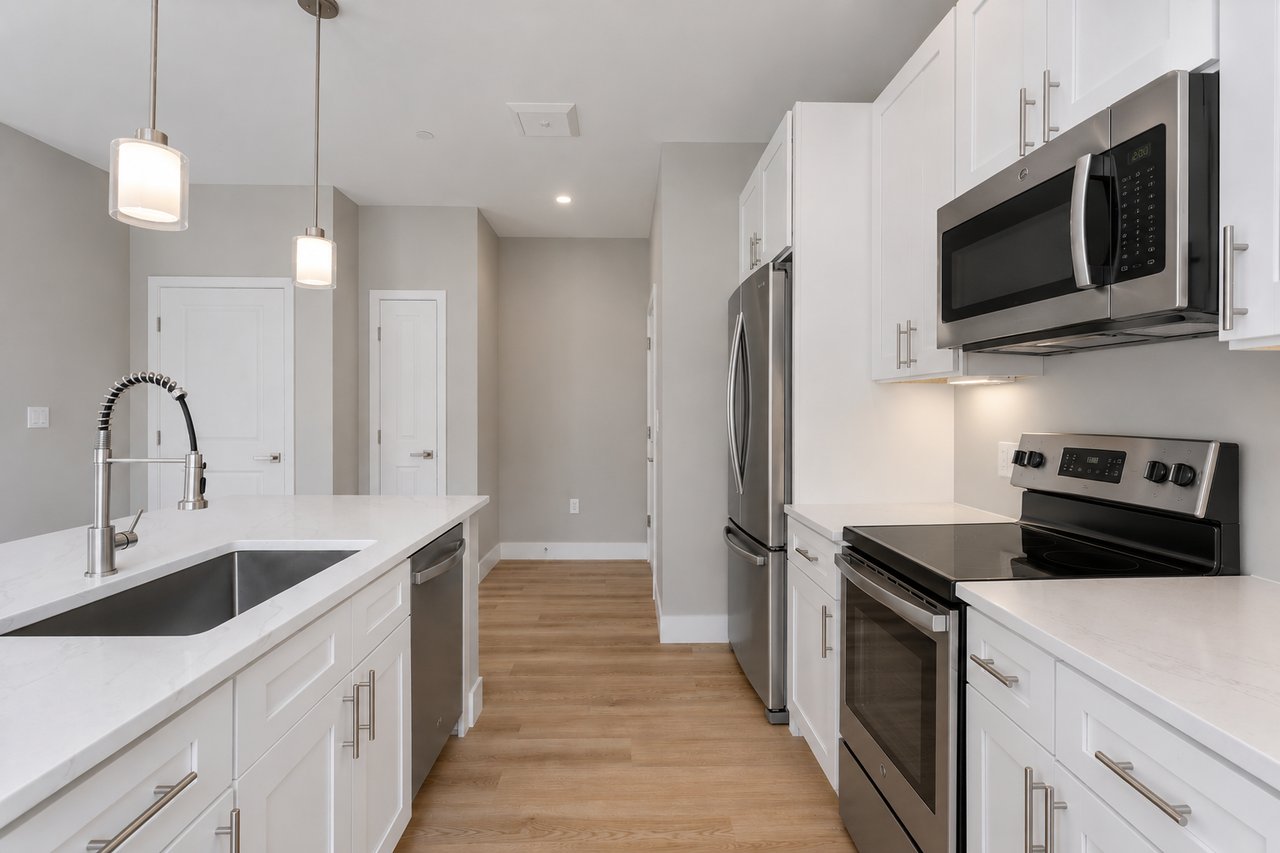 298 Main Street, 2G