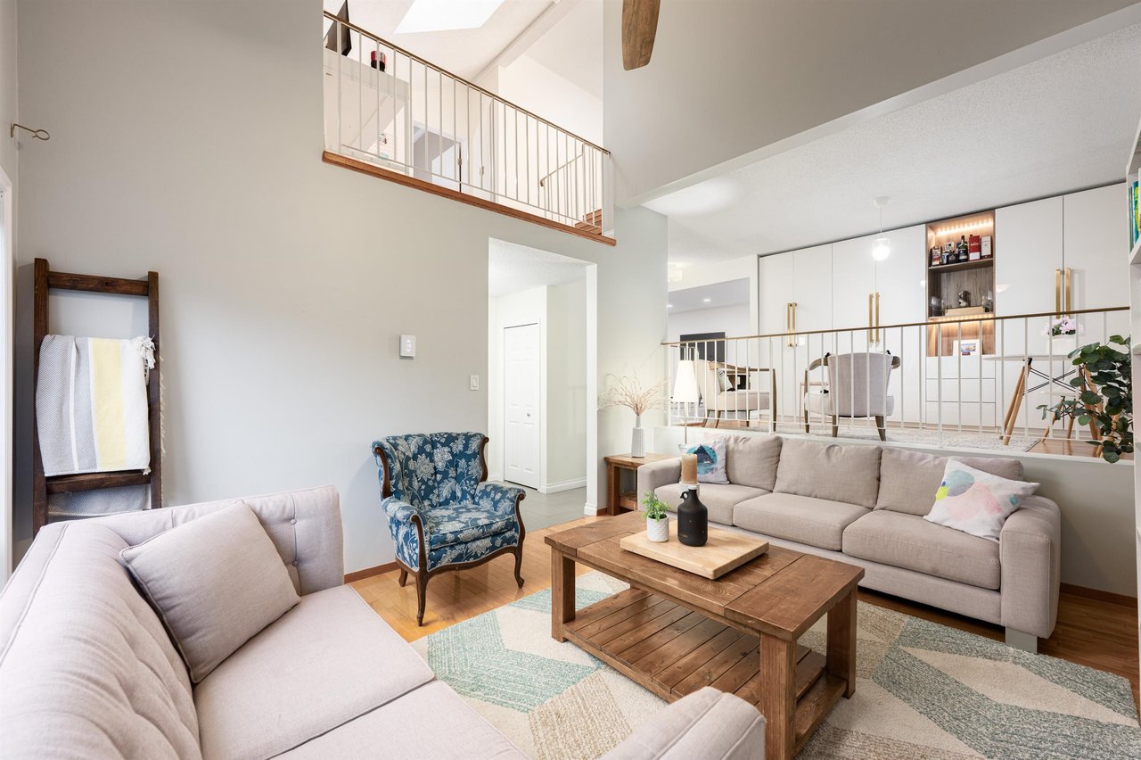 1005 Alpine Pl