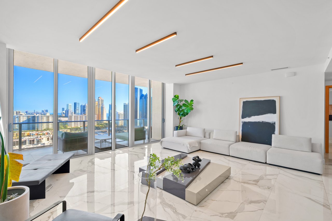 Parque Towers Penthouse 3