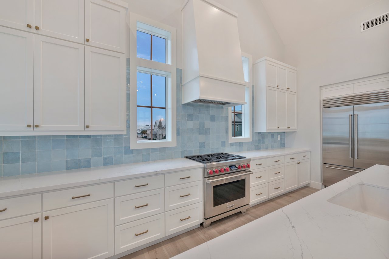 Barefoot Lane, 3476 Sq. Ft.