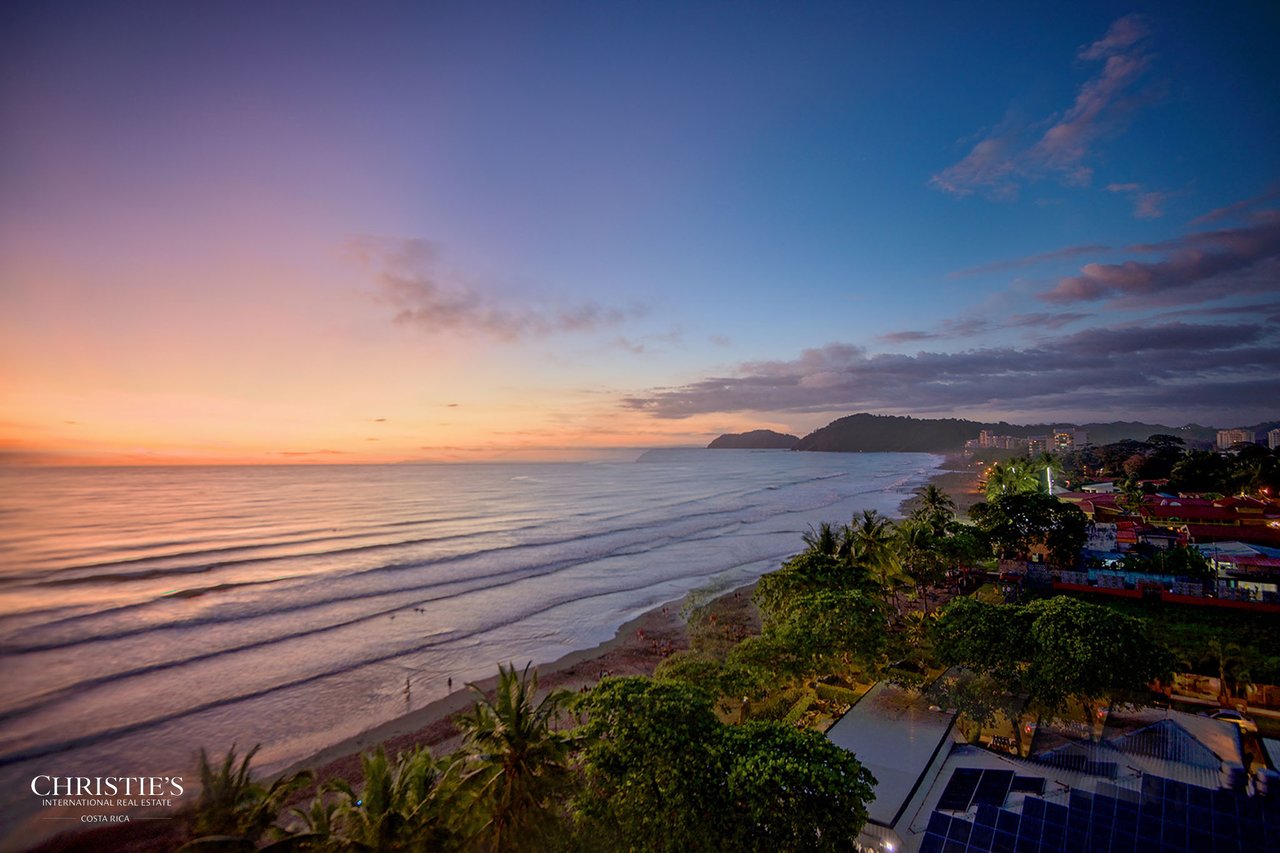 Vista Las Palmas – Executive Oceanfront Penthouse 11B