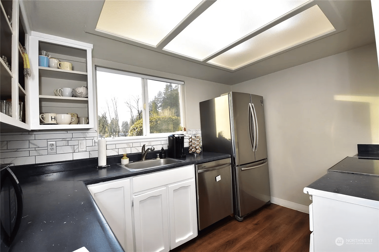 820 E Cady Road #G105