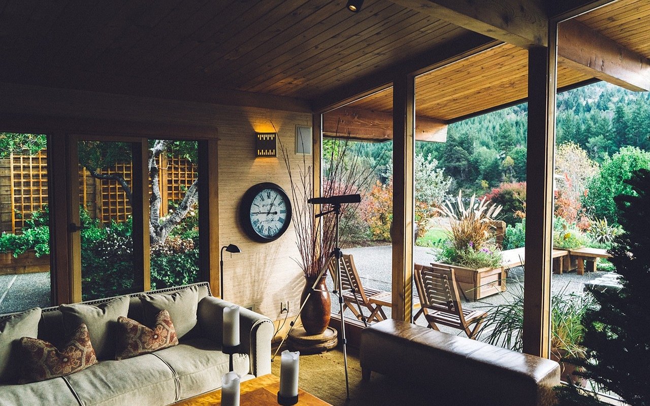 Designing the Perfect Lanai for Your Naples, FL, Home