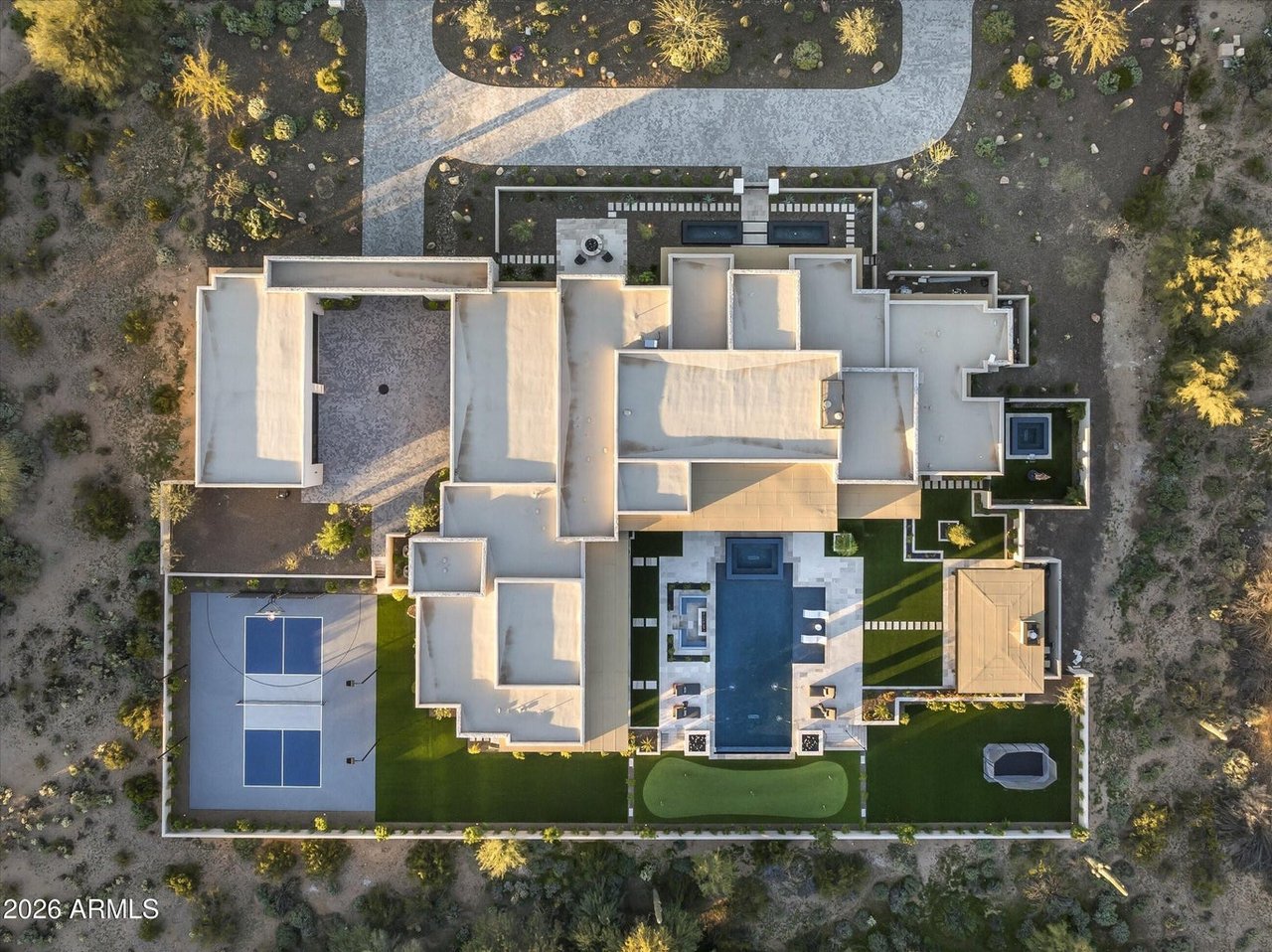 9245 E RIMROCK Drive