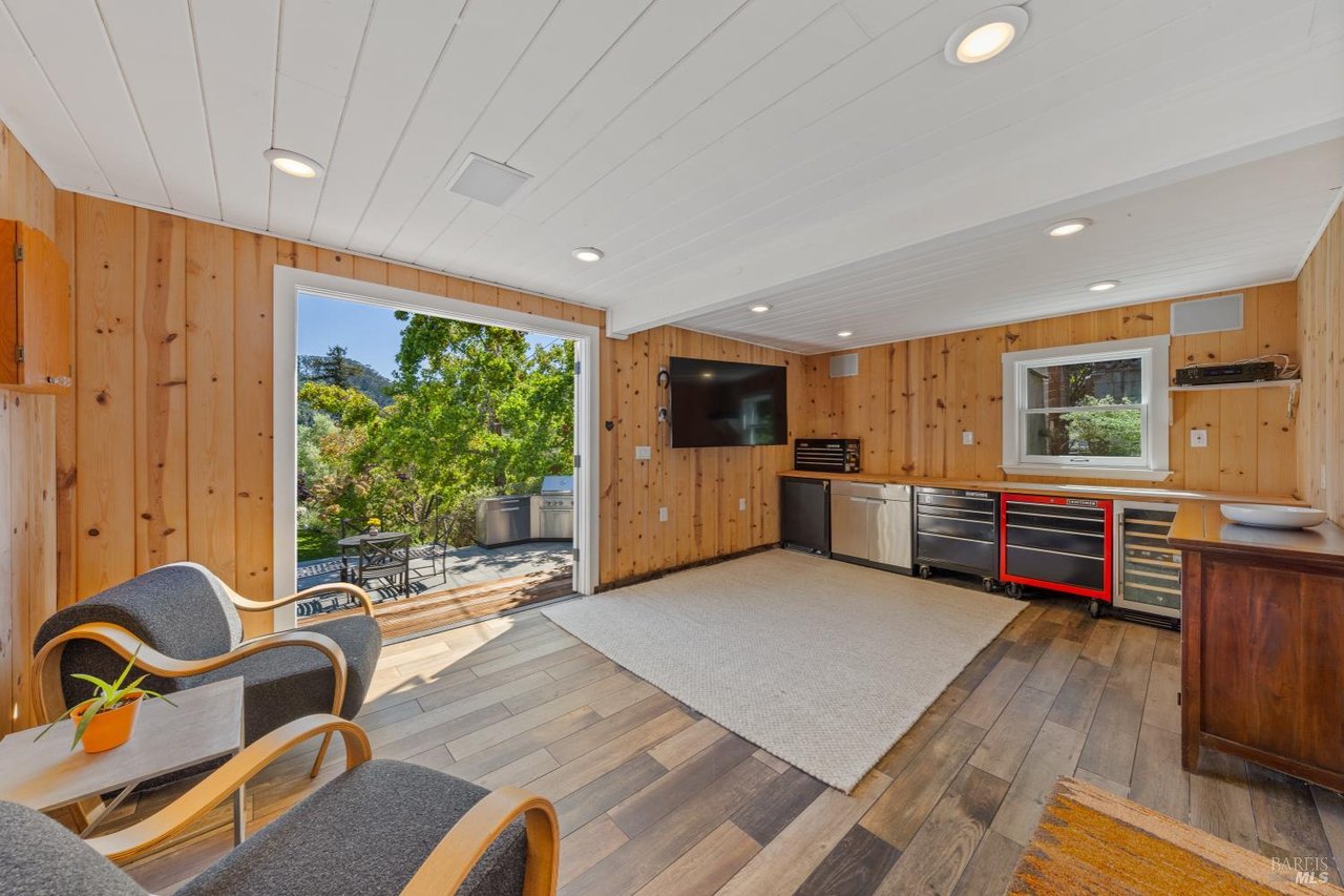 309 Corte Madera Ave