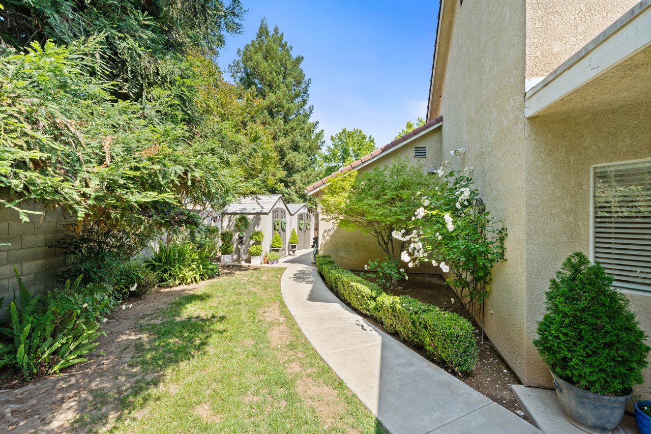 5123 W Browning Ave