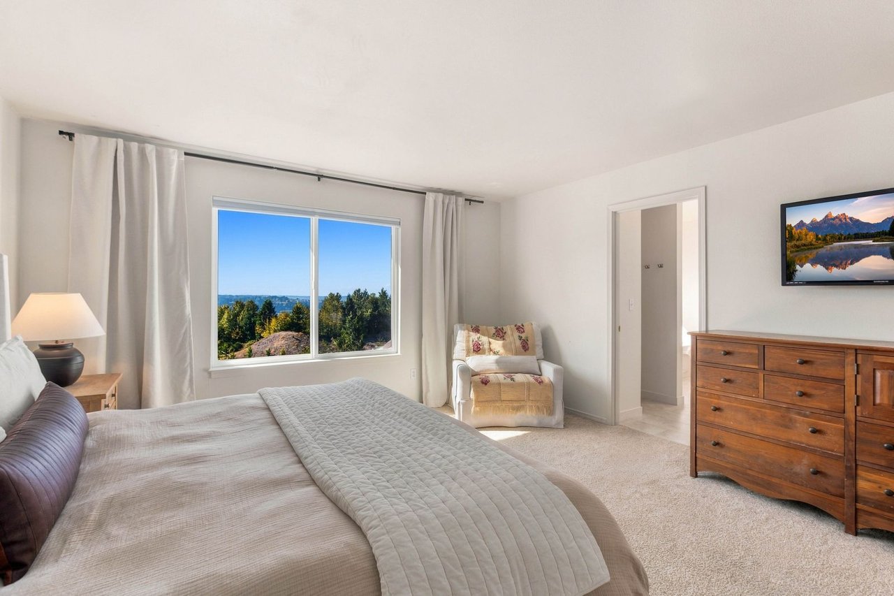 Sky Island Lifestyle Sweeping Valley Views