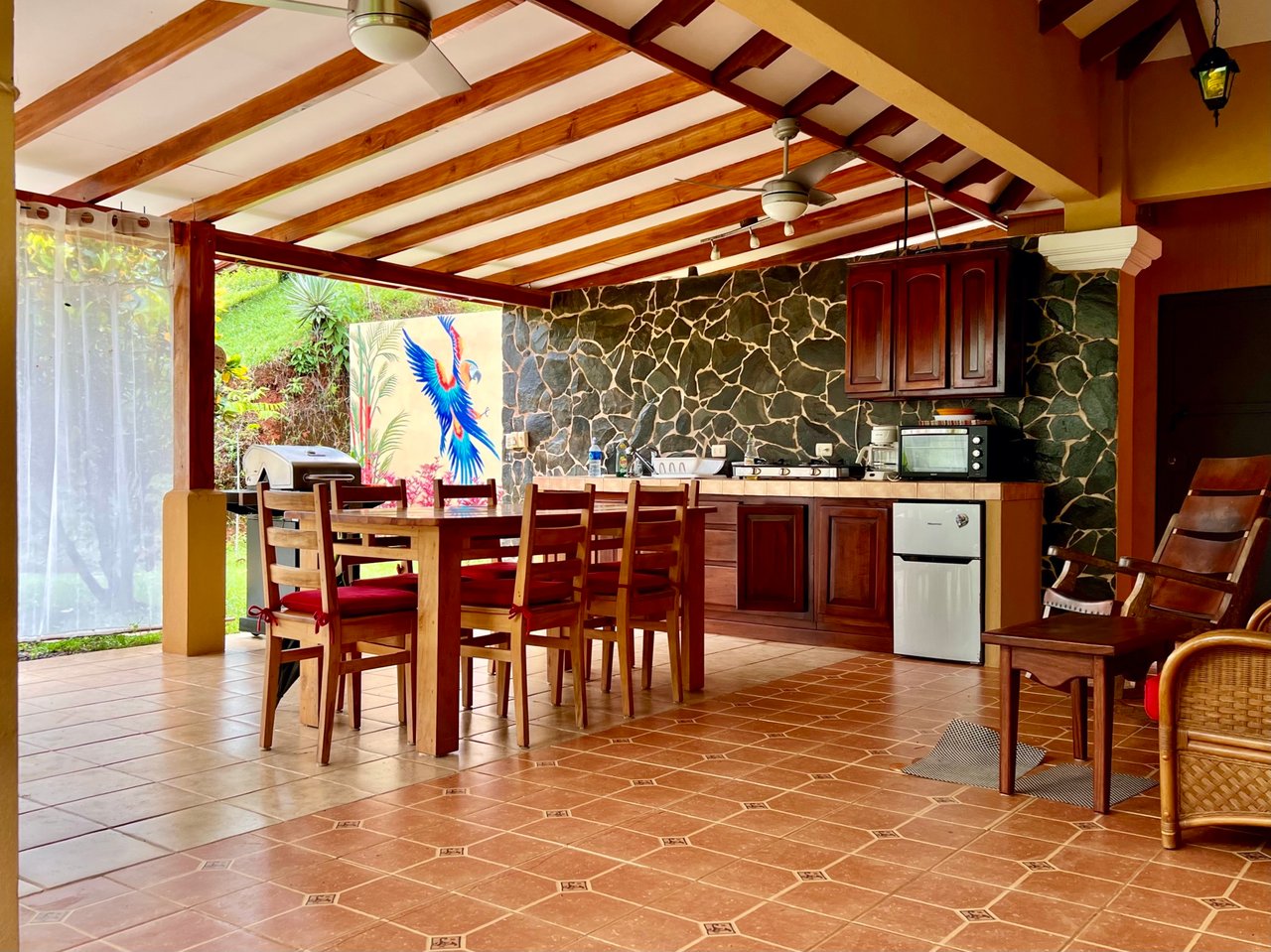 Peaceful 2-Bedroom Home in a Lush Garden in Ojochal