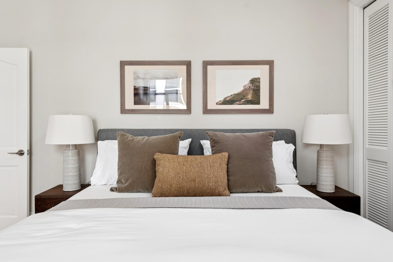 1845 Leavenworth #202