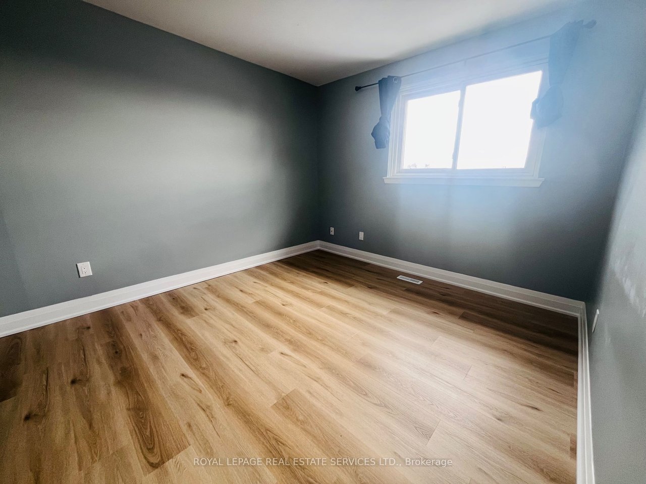 2512 Harman Crt