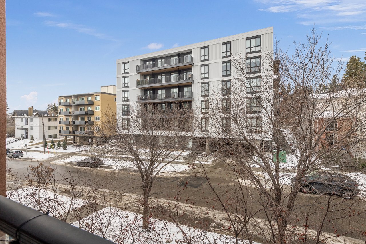 836 Royal Avenue SW Unit: 306
