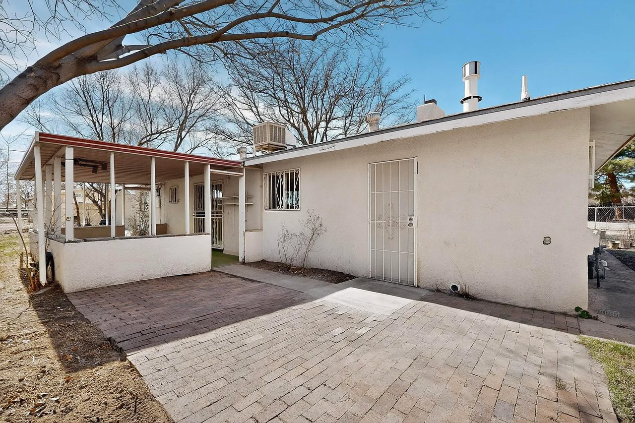 3610 El Porvenir Cir, SW