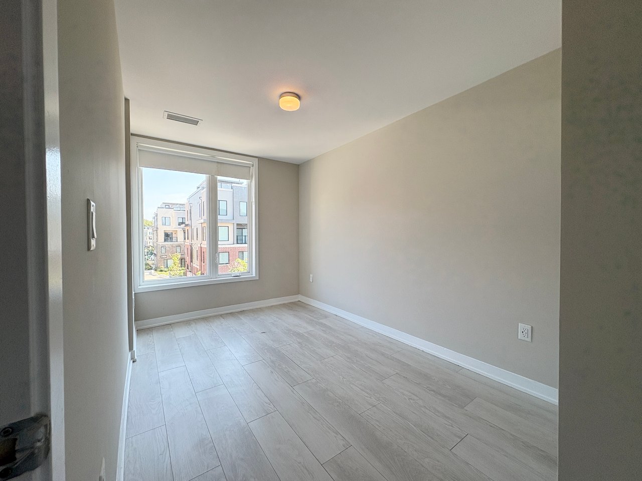 3401 Ridgeway Drive Unit: 307
