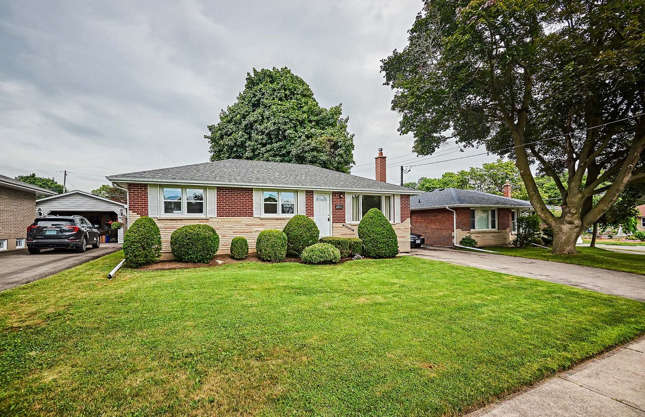802 Eastglen Dr