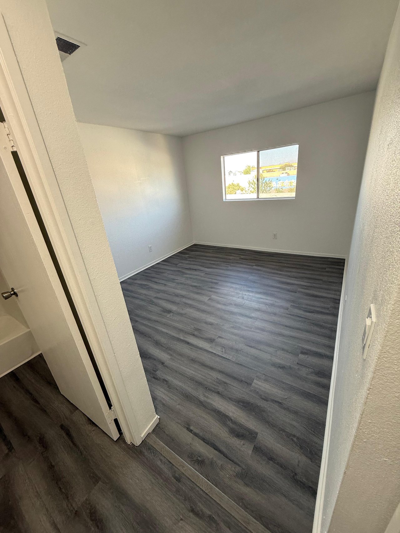 4380 Vornsand Drive 3