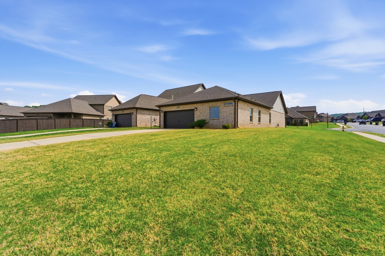 Corner Lot New Market Home!