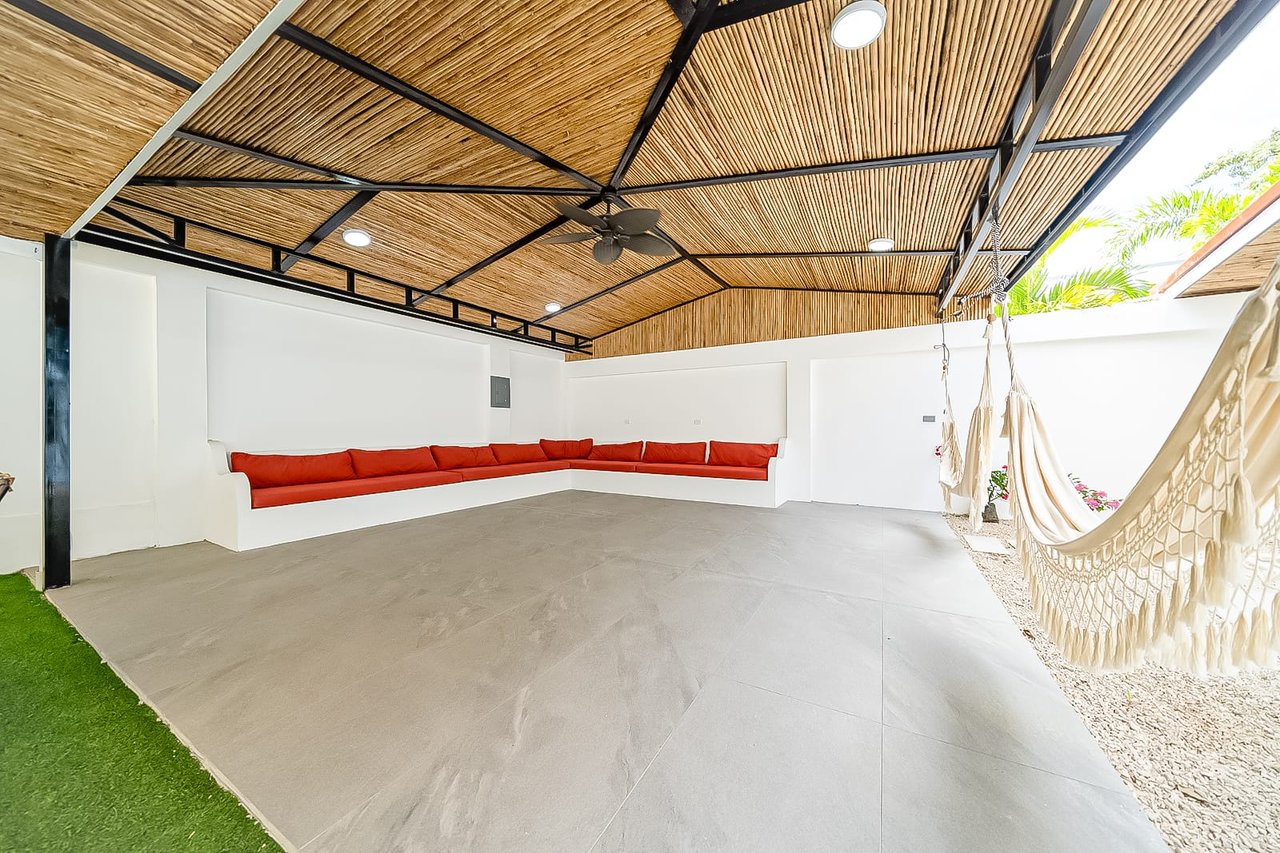 Casa Daniel | Modern Remodeled Duplex Just 500m from the Beach in Playa Potrero!