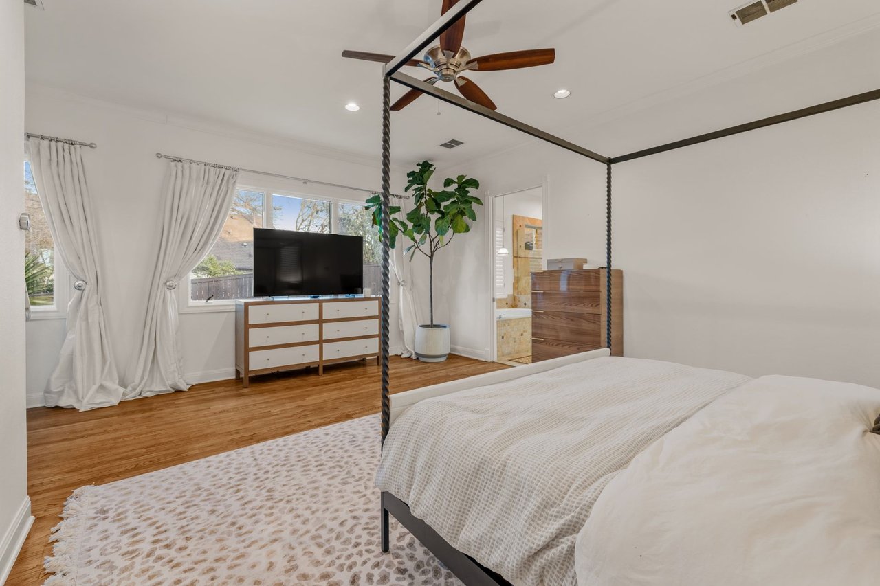 Timeless Luxury in Tarrytown 