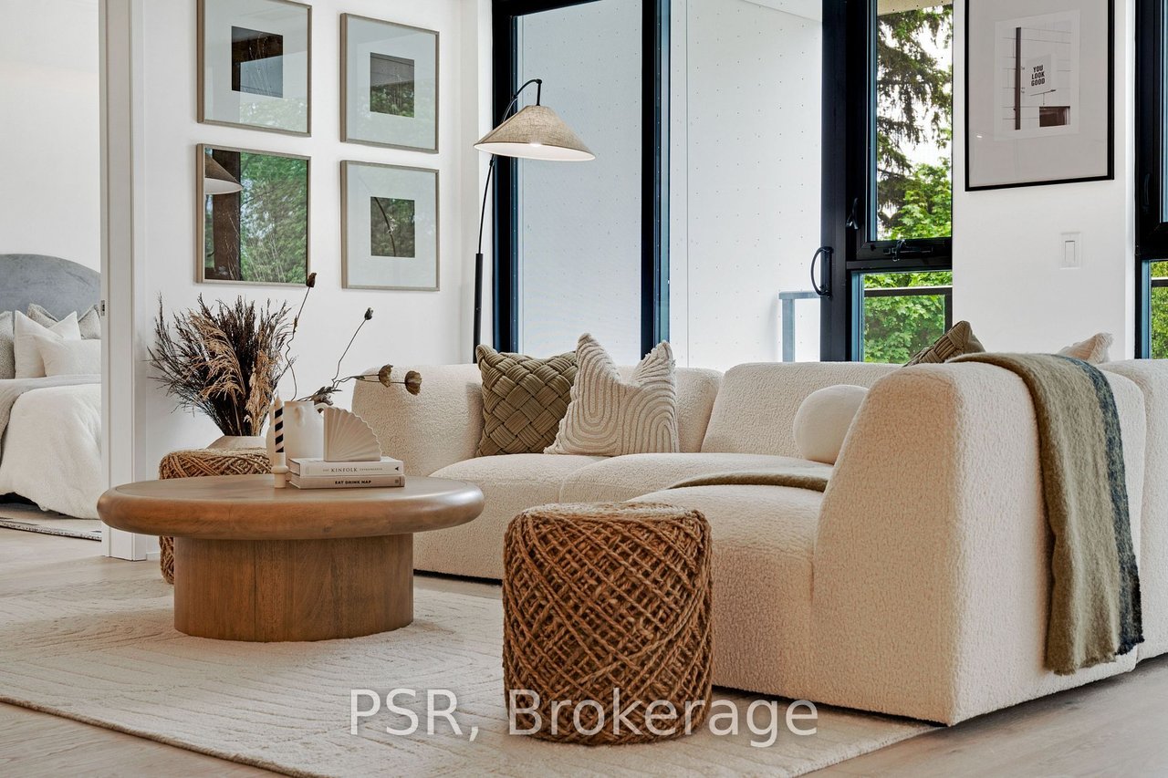 KEEWATIN PARK RESIDENCES 