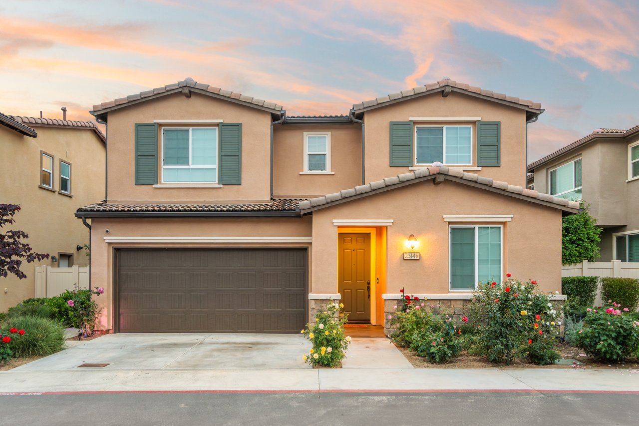 23148 W Saratoga Way