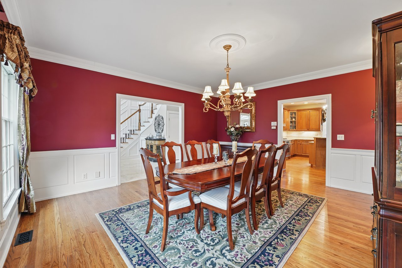 8 Matthew Place