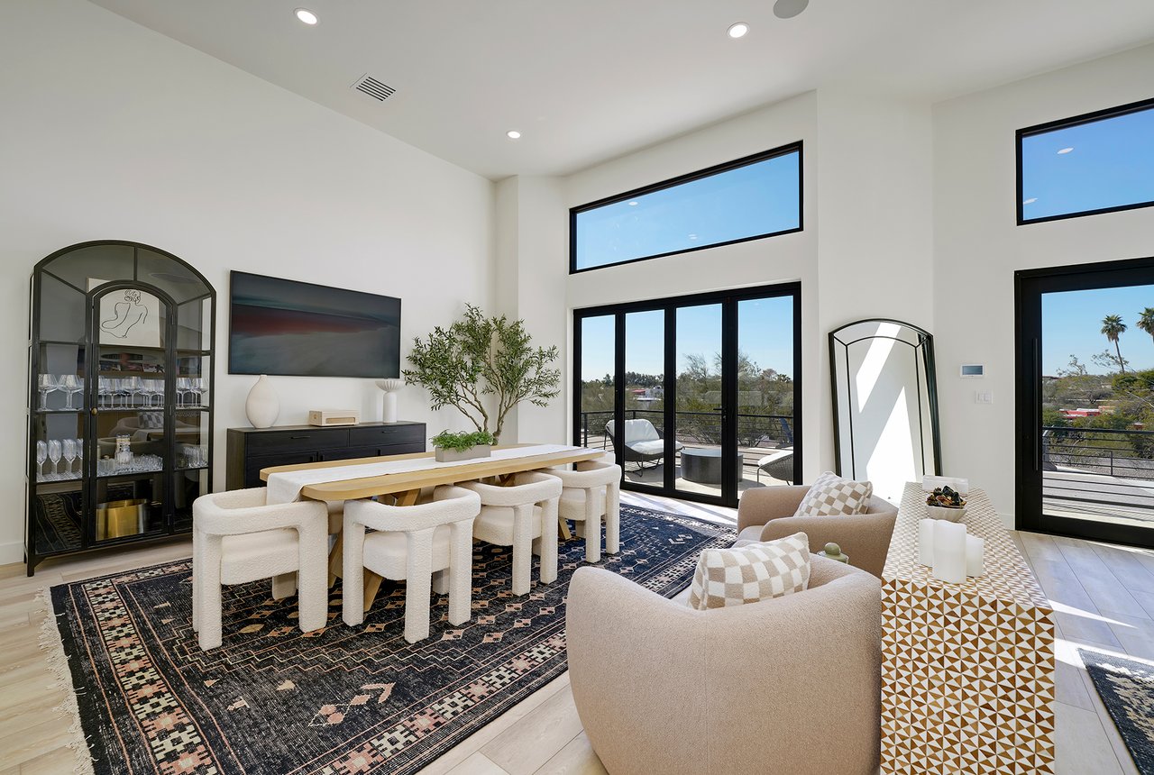 6535 N HILLSIDE Drive