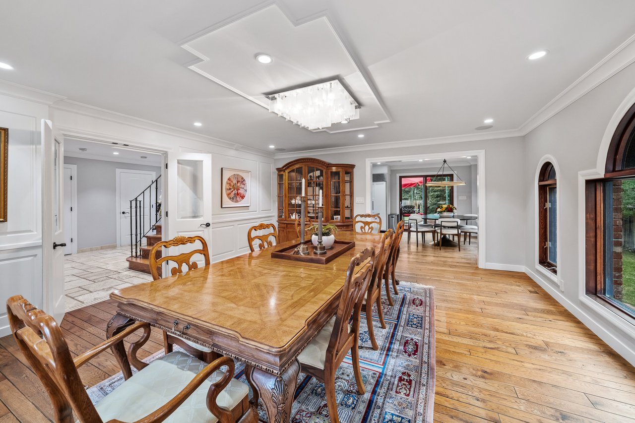 Private Mountain Retreat on Nearly Half an Acre