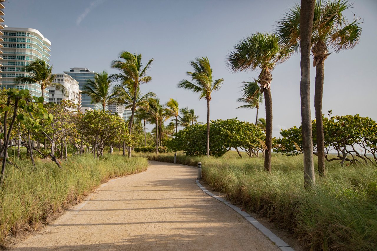Surf Row Residences