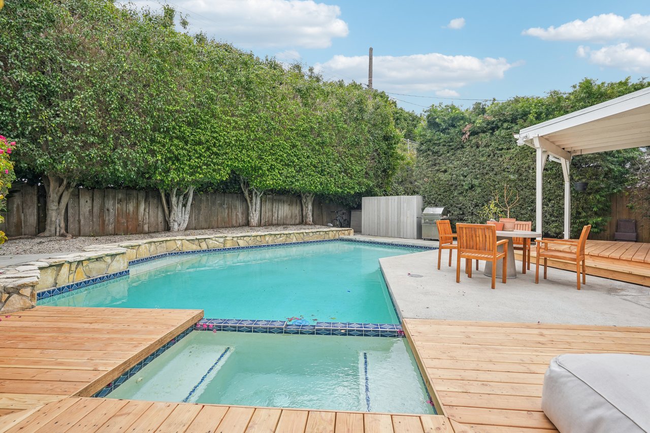 10944 Stever St, Culver City