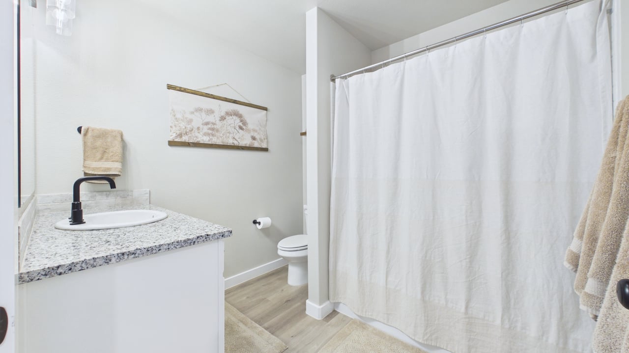 6108 Purtis Creek
