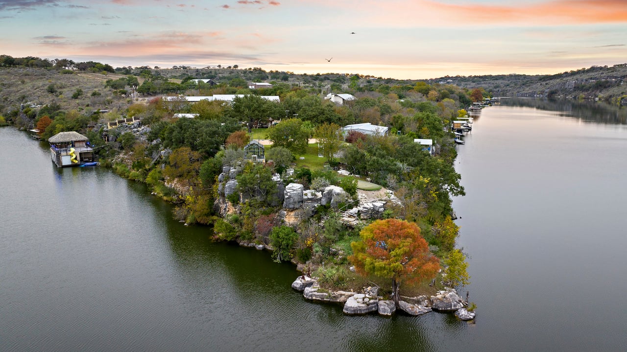 1450 Los Escondidos ST