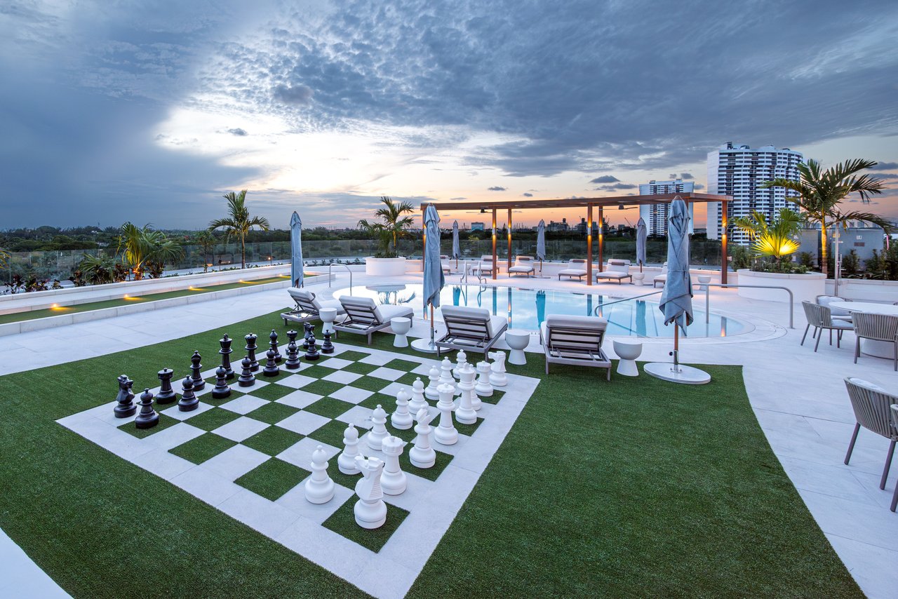 Alba Palm Beach