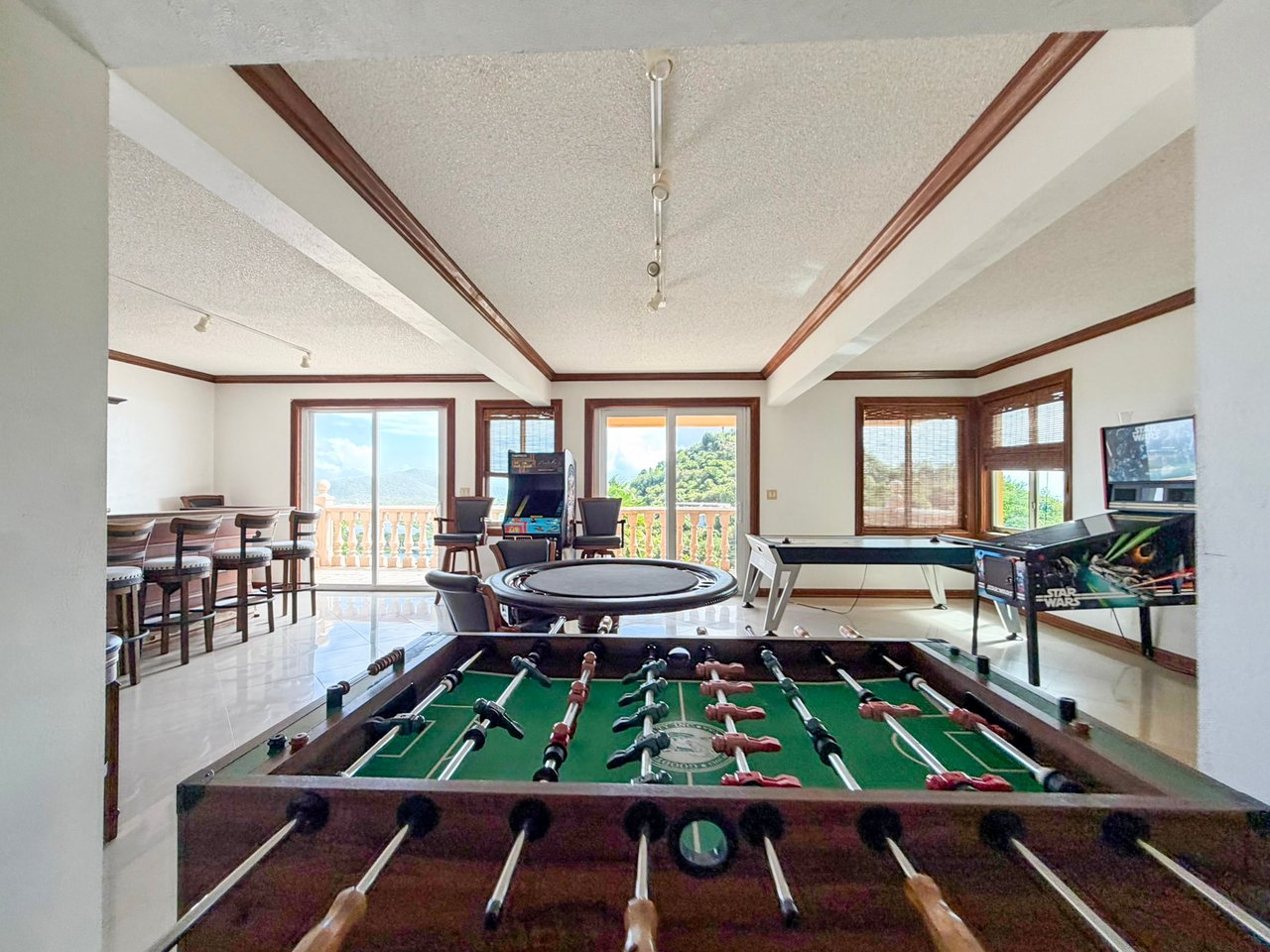 565 Parham Town 7 Bedroom Villa