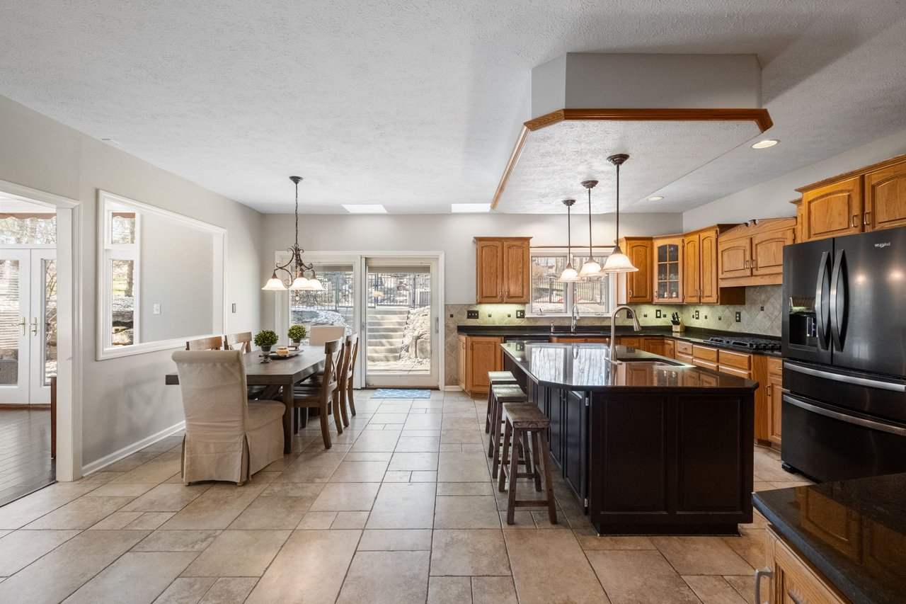 913 Highlander Circle