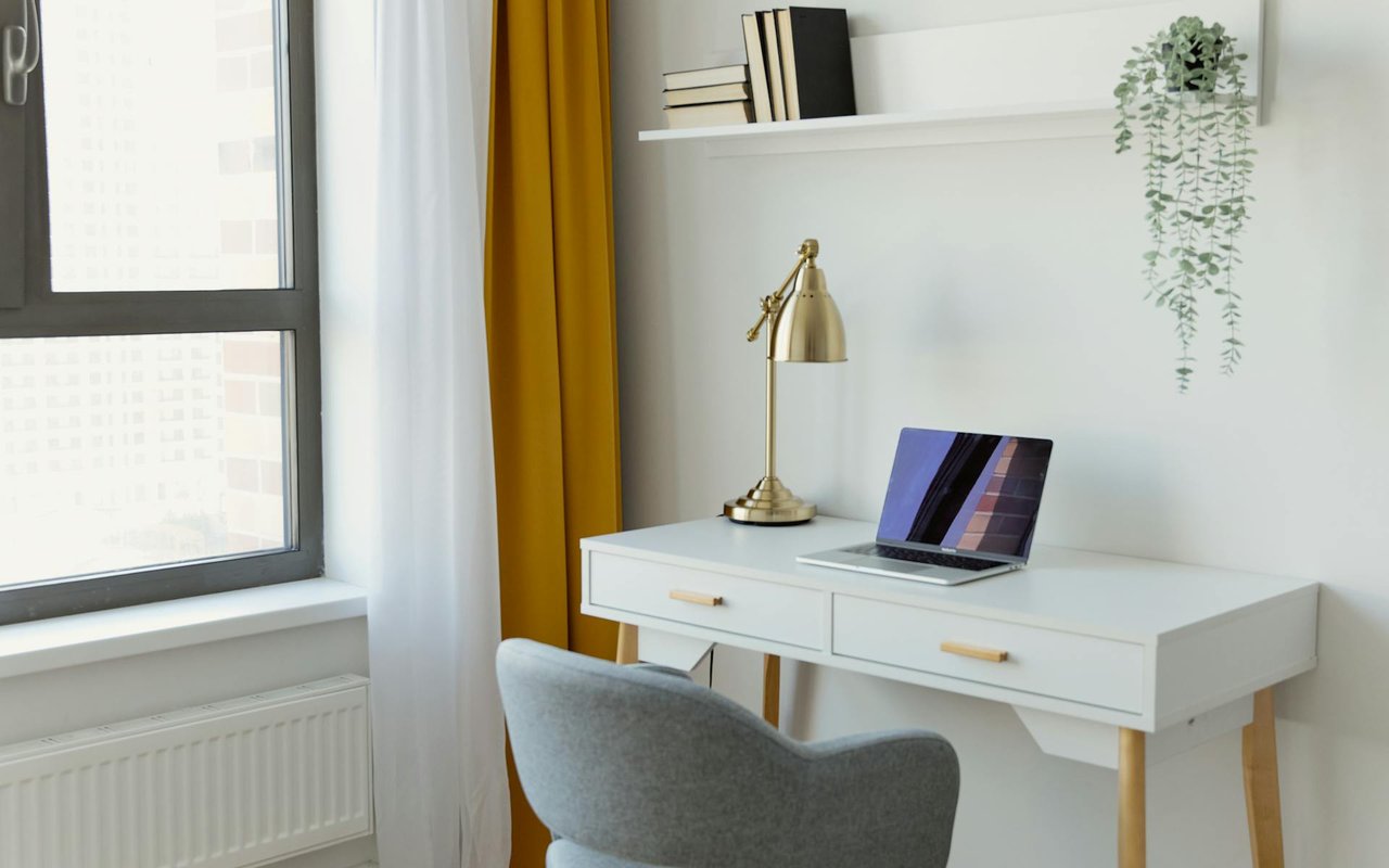 Home Office: Work from Home in Comfort
