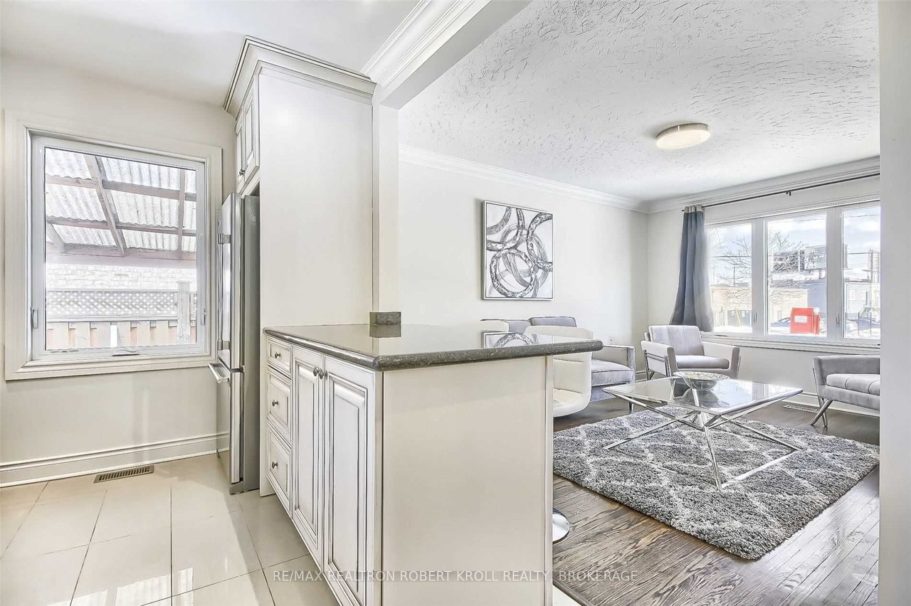 28 Flamborough Dr