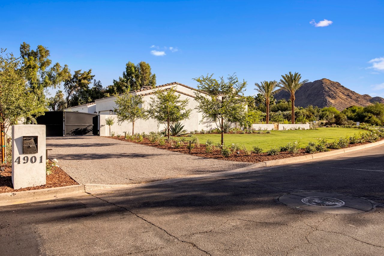 Paradise Valley Spec Home - The Berneil House Success Story