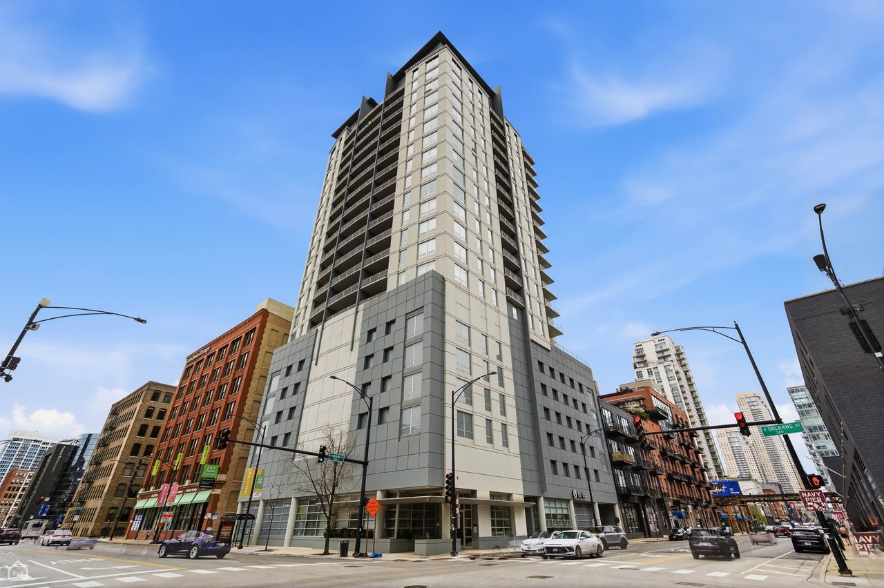 330 West Grand Avenue 1902